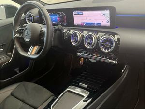 Mercedes Clase A 180 d  - Foto 2
