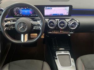 Mercedes Clase A 180 d  - Foto 2