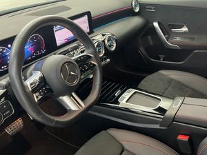 Mercedes Clase A 200 d Compacto  - Foto 2