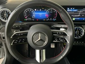 Mercedes Clase A 200 d Compacto  - Foto 2