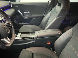 Mercedes Clase A 200 d Compacto  - Foto 2