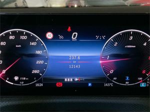 Mercedes Clase A 180 d  - Foto 2