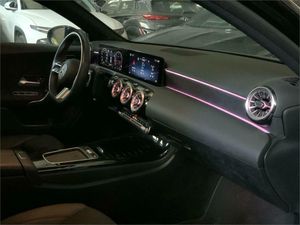 Mercedes Clase A 180 d  - Foto 2