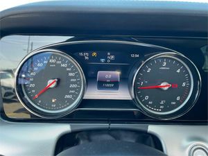Mercedes Clase E Coupé E 220 d  - Foto 2