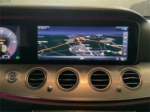 Mercedes Clase E 220 d  - Foto 2