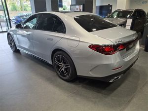 Mercedes Clase E 300 de con tecnología hibrida EQ  - Foto 2
