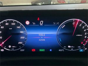 Mercedes Clase A 250 e Sedán  - Foto 2