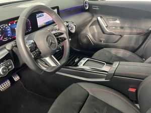 Mercedes Clase A 200 d Compacto  - Foto 2