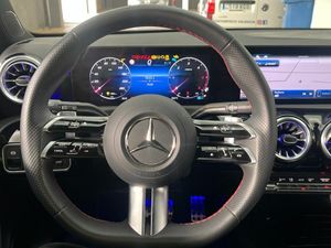 Mercedes Clase A 200 d Compacto  - Foto 2