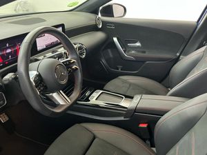 Mercedes Clase A 200 d Compacto  - Foto 2