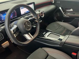 Mercedes Clase A 200 d Compacto  - Foto 2