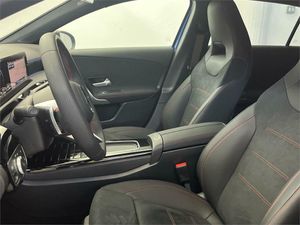 Mercedes Clase A 200 d Compacto  - Foto 2