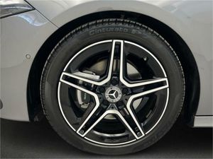 Mercedes Clase A 180 Berlina  - Foto 2