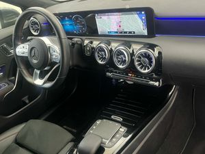 Mercedes Clase A 180 d  - Foto 2