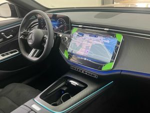 Mercedes Clase E 300 de berlina con tecnología híbrida EQ  - Foto 2
