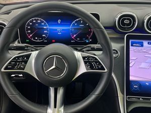 Mercedes Clase C 200 d Berlina  - Foto 2