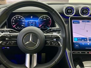 Mercedes GLC 220 d 4Matic AMG Line (EURO 6d)  - Foto 2