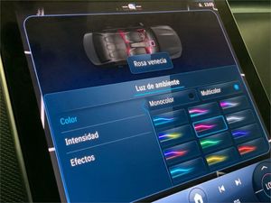 Mercedes Clase C 300 d e Berlina  - Foto 2