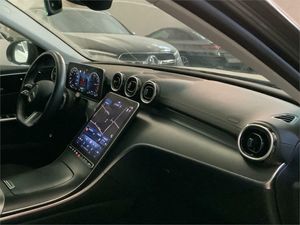 Mercedes Clase C 300 d e Berlina  - Foto 2