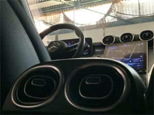 Mercedes Clase C 300 d e Berlina  - Foto 2