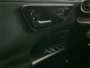 Mercedes Clase C 300 d e Berlina  - Foto 2