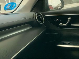 Mercedes Clase C 300 e Berlina  - Foto 2