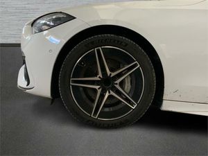 Mercedes Clase C 300 e Berlina  - Foto 2