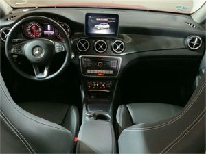 Mercedes CLA 200 d Shooting Brake  - Foto 2
