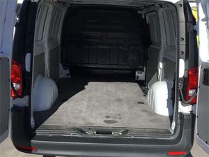 Mercedes Vito 114CDI 100kW furgón Pro larga  - Foto 2
