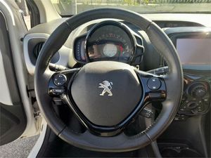 Peugeot 108 Top! Allure 1.2 PureTech 60KW (82CV)  - Foto 2