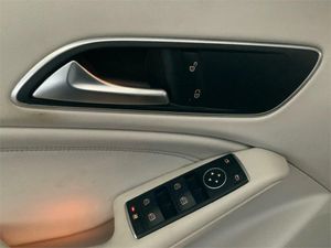 Mercedes CLA 200 d Shooting Brake  - Foto 2