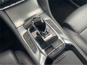 MG eHS 1.5T-GDI PHEV Comfort  - Foto 2