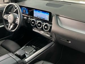 Mercedes GLA 200 D  - Foto 2