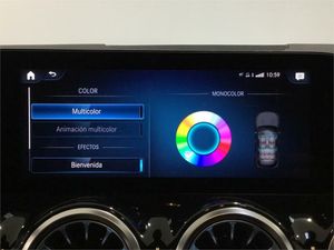 Mercedes EQA EQA 300 4MATIC  - Foto 2