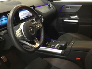 Mercedes EQA EQA 300 4MATIC  - Foto 2