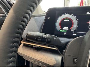 Nissan Ariya 5p 87 kWh 4x2 Evolve CAR. 22kW + Pack Sp  - Foto 2