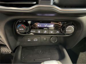 Nissan Juke 1.6 Hybrid 105kW (145CV) N-Connecta  - Foto 2