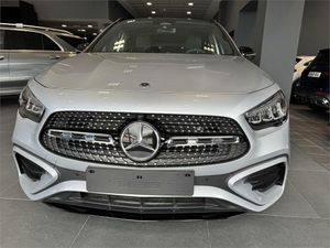 Mercedes GLA 200 D  - Foto 2
