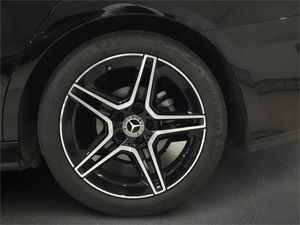 Mercedes Clase A 180 Sedán  - Foto 2