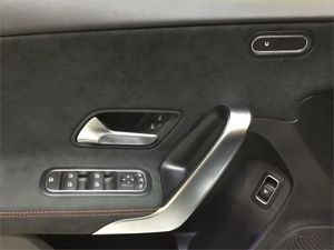 Mercedes Clase A 180 Sedán  - Foto 2