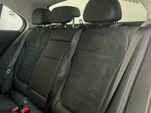 Mercedes Clase C 220 d Berlina  - Foto 2