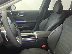Mercedes Clase C 220 d Berlina  - Foto 2