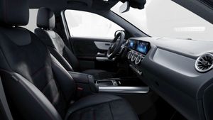 Mercedes GLA 200 d AMG Line (EURO 6d)  - Foto 2