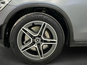 Mercedes GLC 200 d 4Matic AMG Line (EURO 6d)  - Foto 2