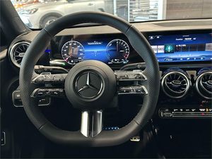 Mercedes Clase A 250 e con tecnología híbrida EQ  - Foto 2