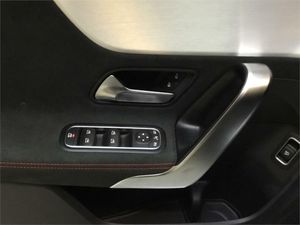 Mercedes CLA 200 D DCT Shooting Brake  - Foto 2