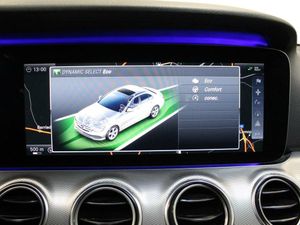 Mercedes Clase E 220 d  - Foto 2