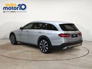 Mercedes Clase E 220 d 4MATIC All-Terrain  - Foto 2