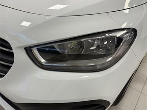 Mercedes Clase T 180 d  - Foto 2