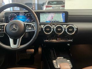 Mercedes CLA 200 d Progressive (EURO 6d)  - Foto 2